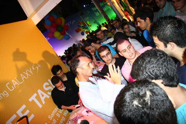 Samsung Galaxy S4 Launching